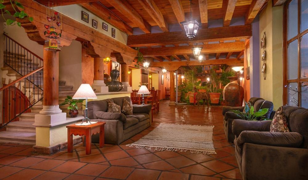 Hotel Pueblo Magico 파츠쿠아로 외부 사진