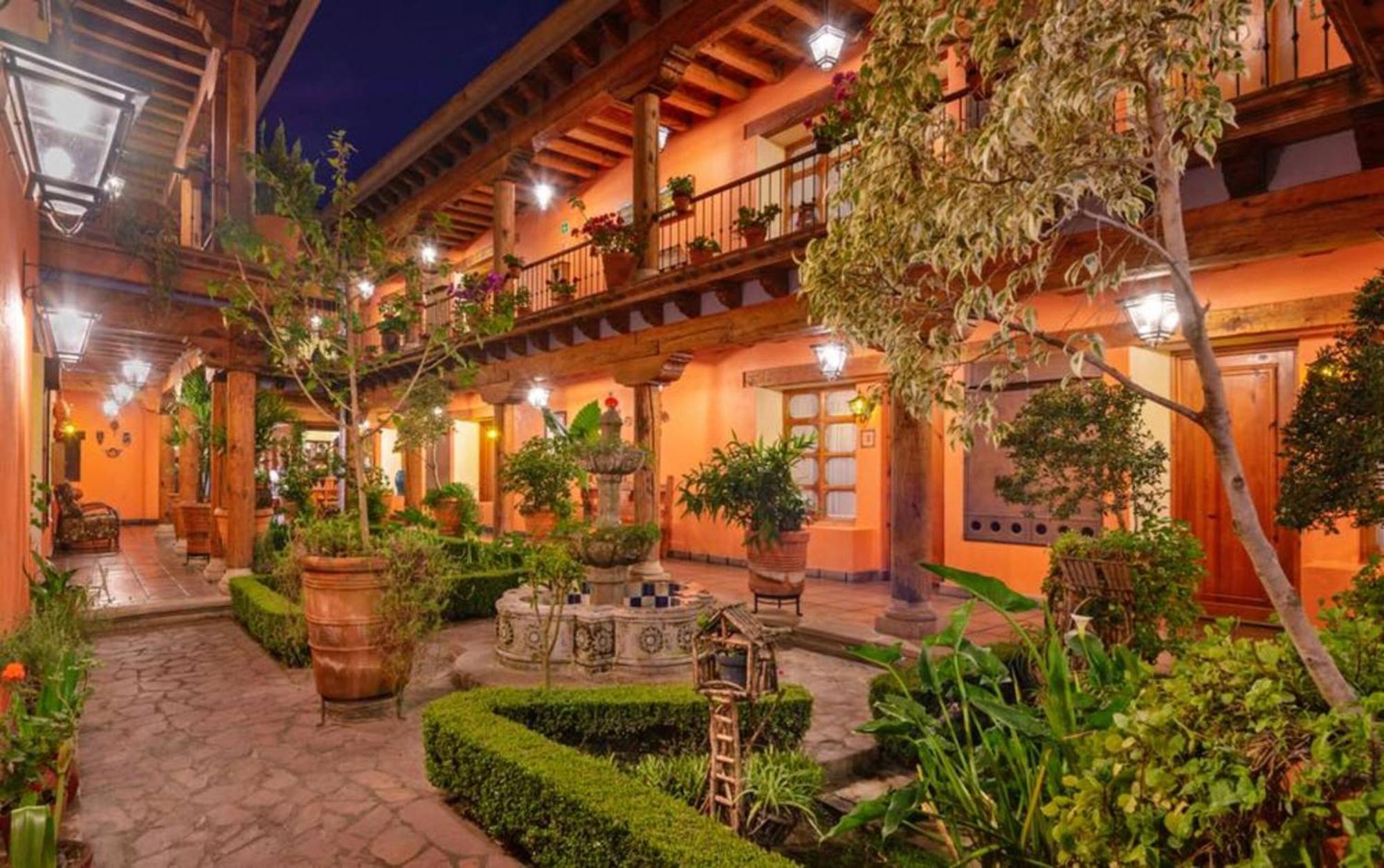 Hotel Pueblo Magico 파츠쿠아로 외부 사진