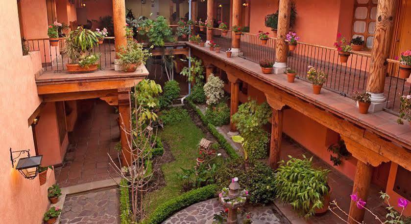 Hotel Pueblo Magico 파츠쿠아로 외부 사진